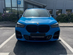 
										BMW X1 vollständig									