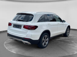 
										Mercedes-Benz GLC 300 vollständig									