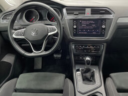 
										Volkswagen Tiguan vollständig									